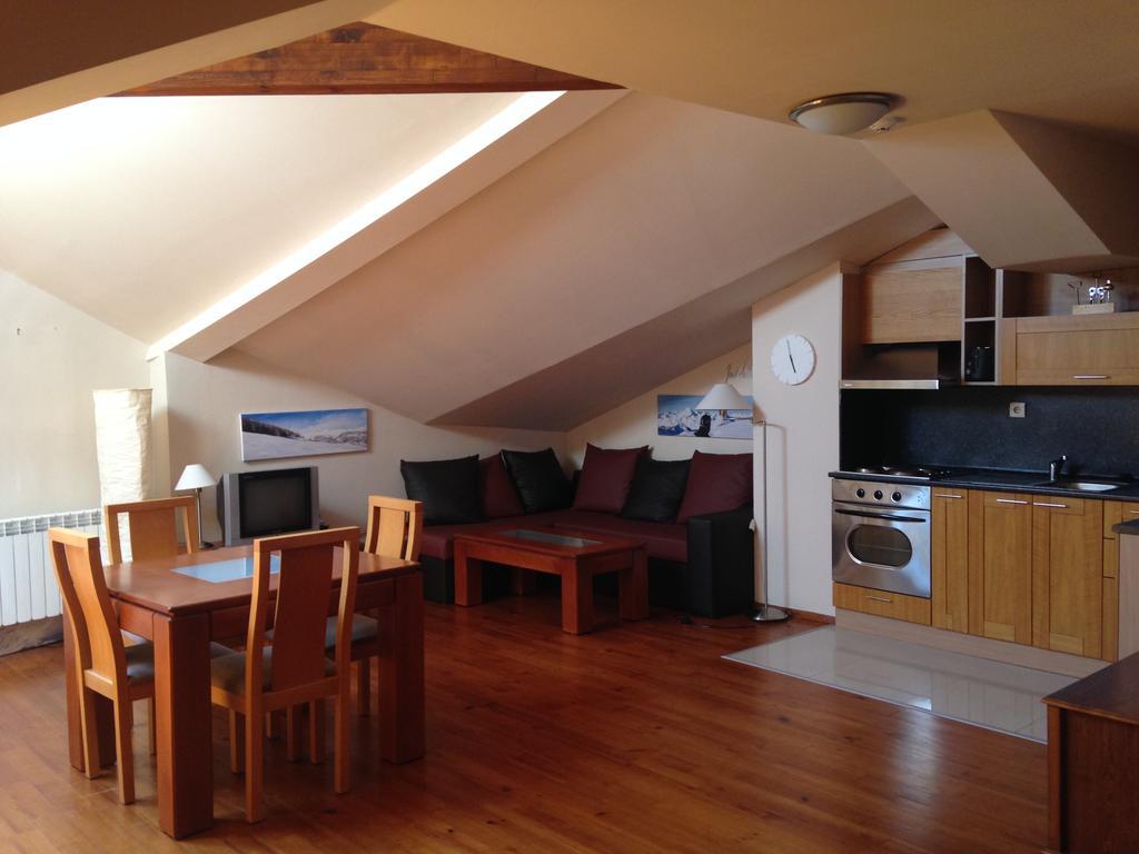 Apartments In Eagle'S Nest Банско Екстериор снимка
