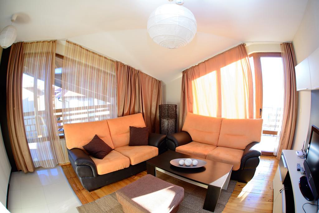 Apartments In Eagle'S Nest Банско Екстериор снимка
